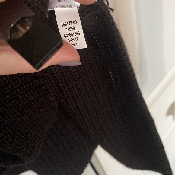 Athelta | Black Wool long length sweater | size Medium - Picture 7 of 9